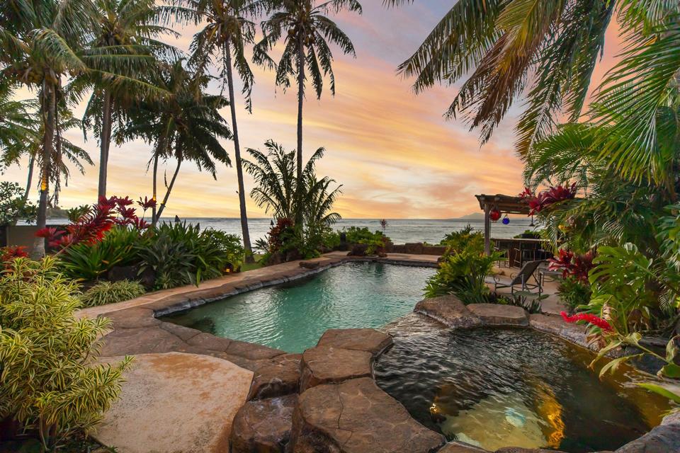 saltwater swimming pool luxury home 445 Portlock Road - Oahu, Hawaii Honolulu, HI, USA