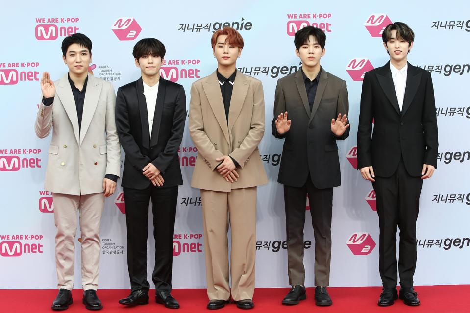 M2X 지니 뮤직 어워드