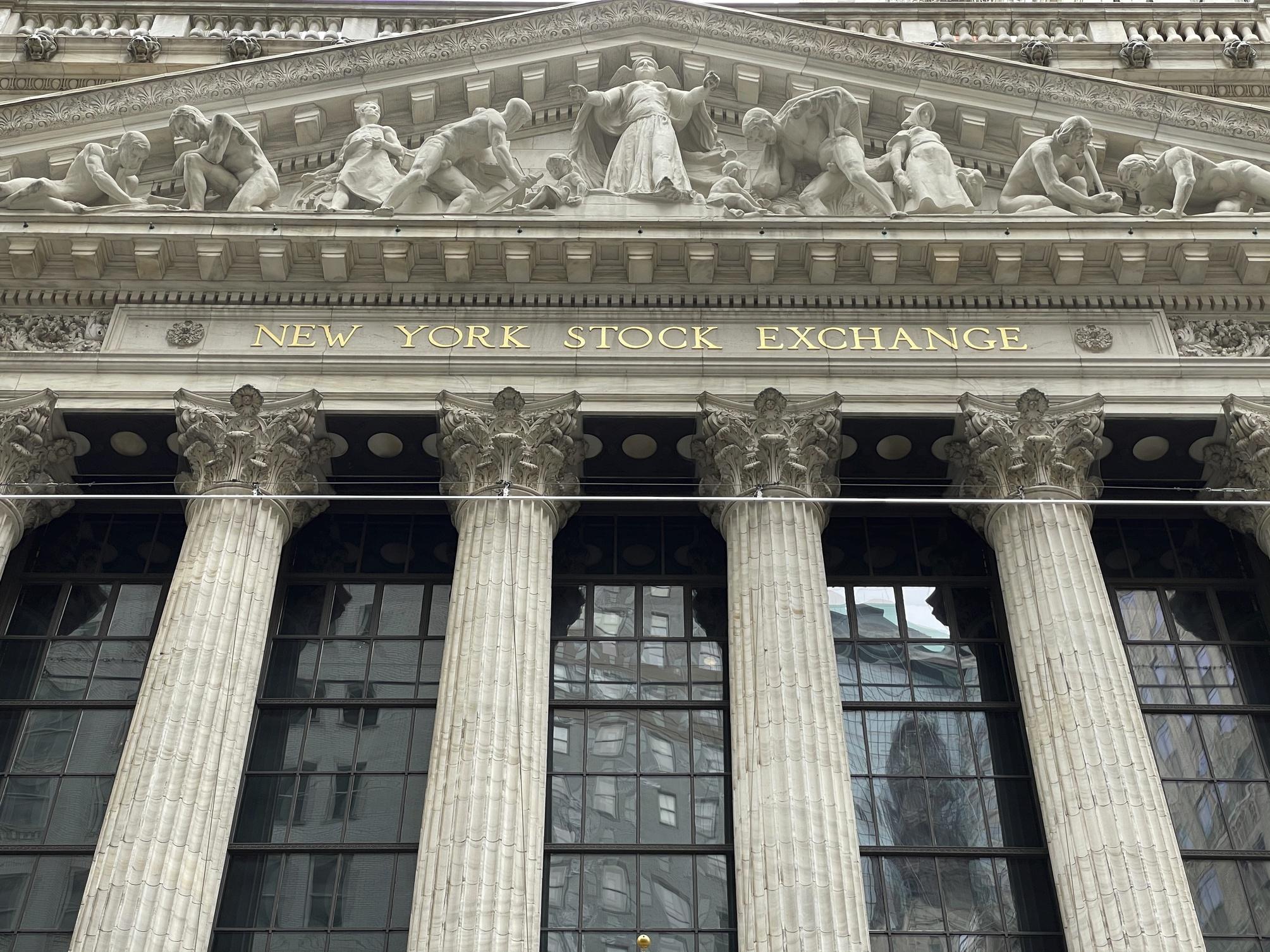 Stocks Climb After Tepid Jobs Report But Meme Stock Frenzy Cools - Vimarsana News