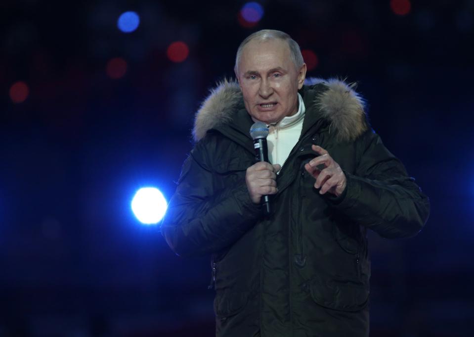 Путин посетил 7-ю годовщину аннексии Крыма