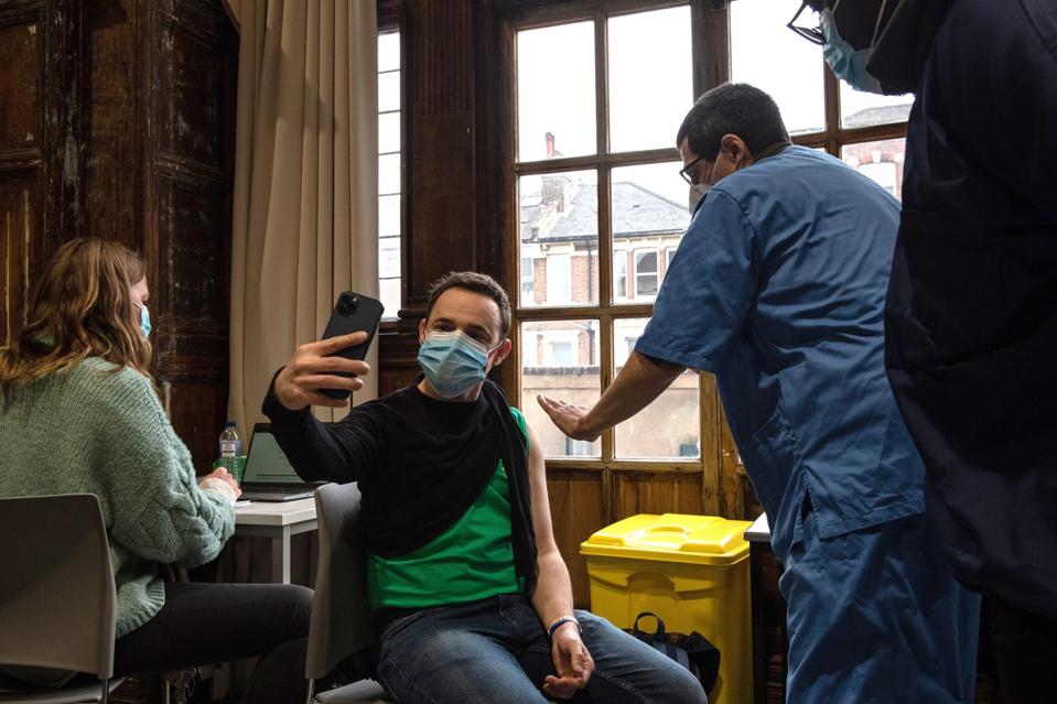 Le Battersea Arts Center accueille le site de vaccination Covid-19