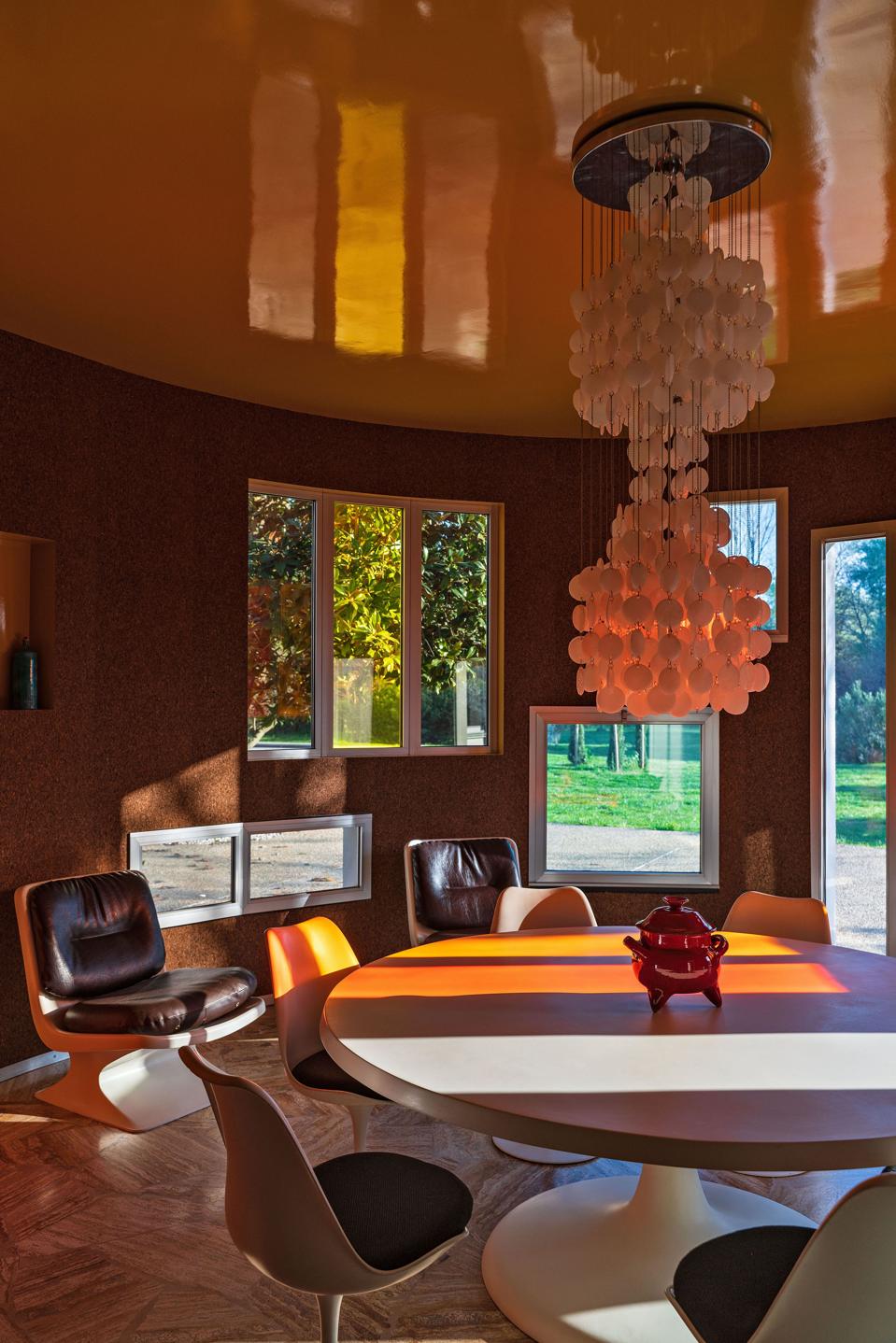 Inside the Villa Benkemoun