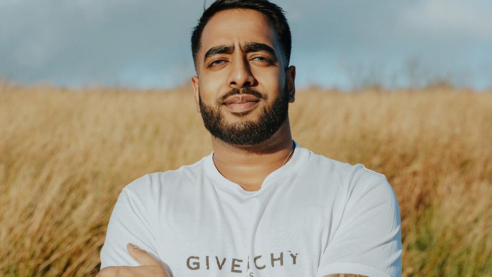 Vithurs Thiru, owner of the UK’s leading, fastest growing CBD brands, has watched the industry grow and emerged at the top of entrepreneurs in CBD by distinguishing himself.