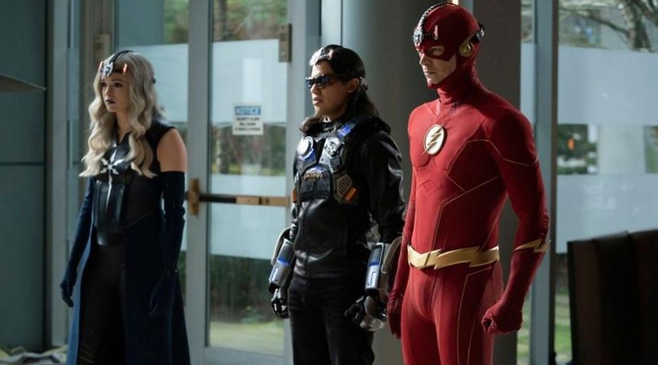 ‘The Flash’ Is Losing Two Of Its Six Original Cast Members