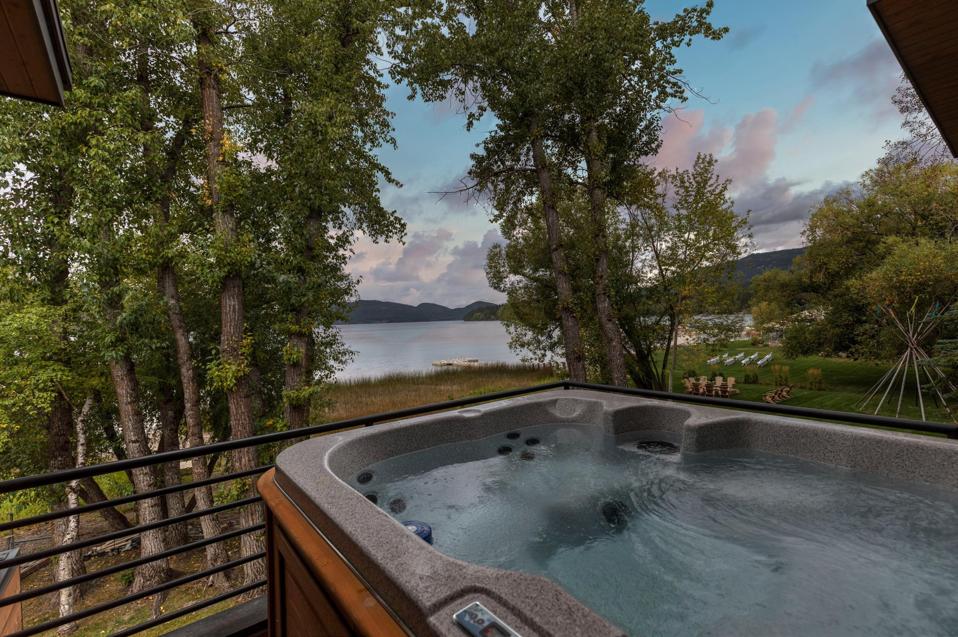 spa balcony modern montana condo 1340 Wisconsin Avenue, Suite 201 Whitefish, MT, USA