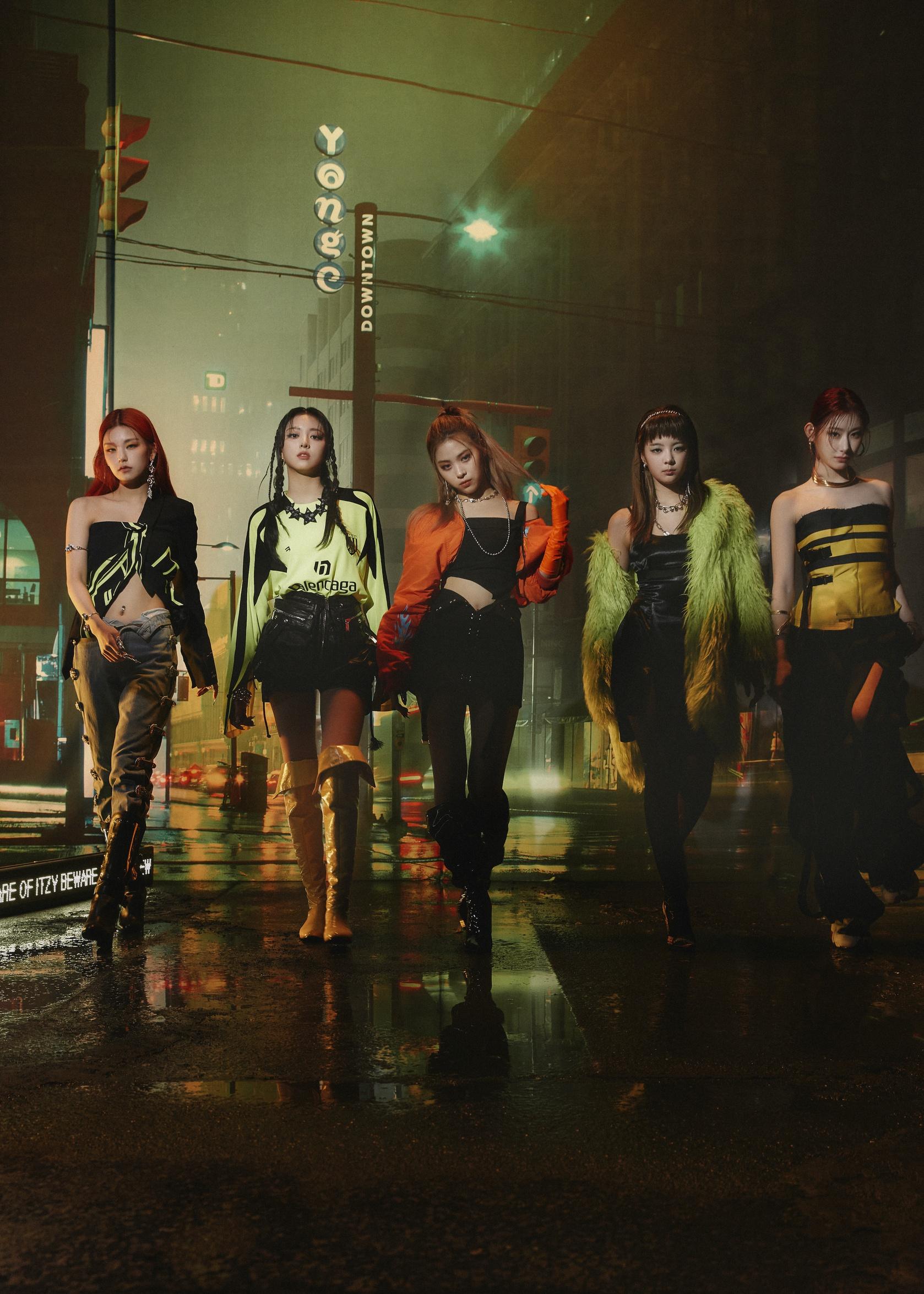 ITZY Are Going Global For The Fans Who Help Them Grow Their Confidence & Power - Vimarsana News