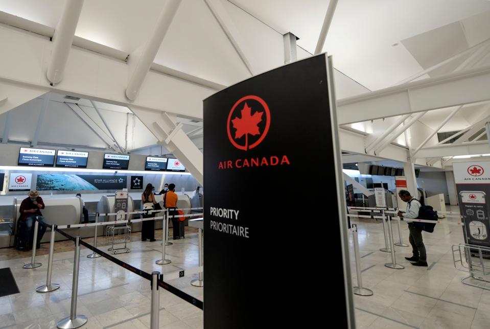 Air Canada reports major losses due to Covid