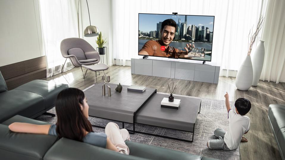 The Huawei Vision S can conduct hi-res video calls
