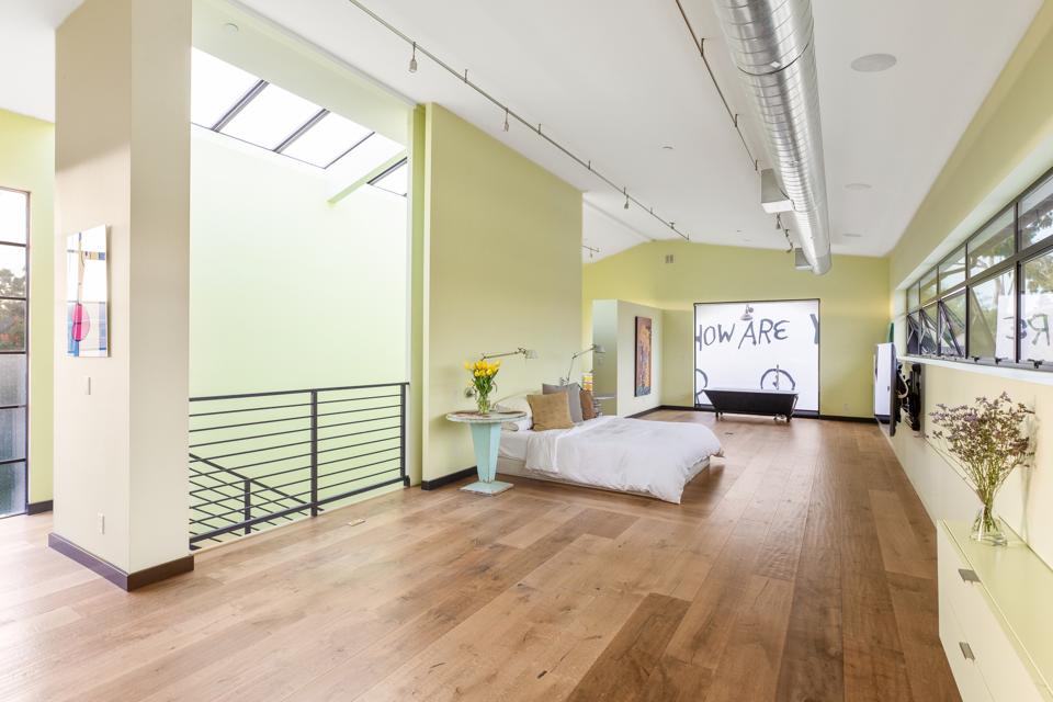 primary bedroom todd piccus invader house venice beach 813 palms