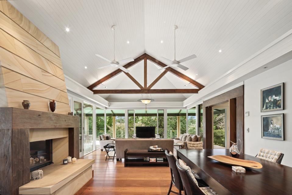 great room inside venetiaville 1235 West Portland Road Sydney, New South Wales