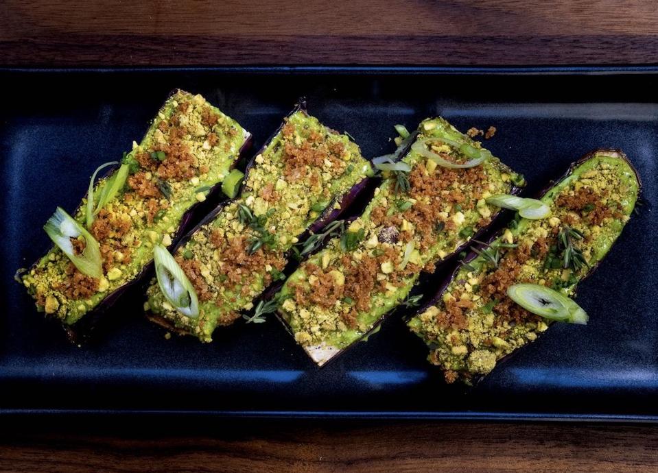 New York S Best Spanish Tapas Are Becoming More Inventive At Salinas New York S Best Spanish Tapas Are Becoming More Inventive At Salinas