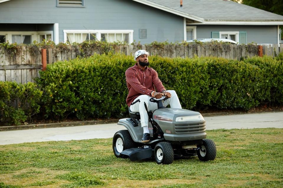 lebron mountain dew rise