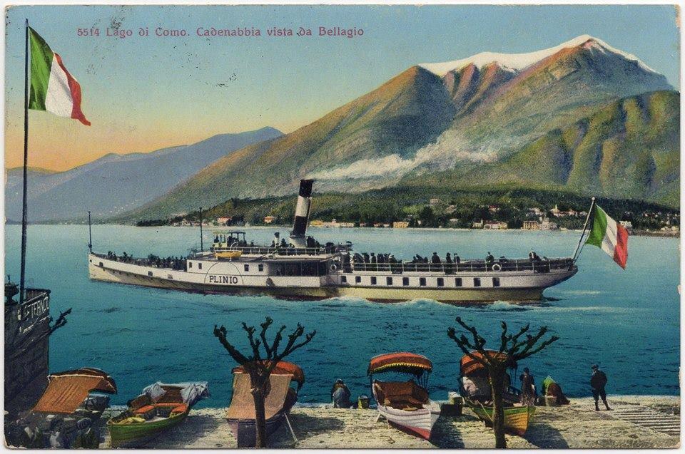 Paddle steamboat Plinio
