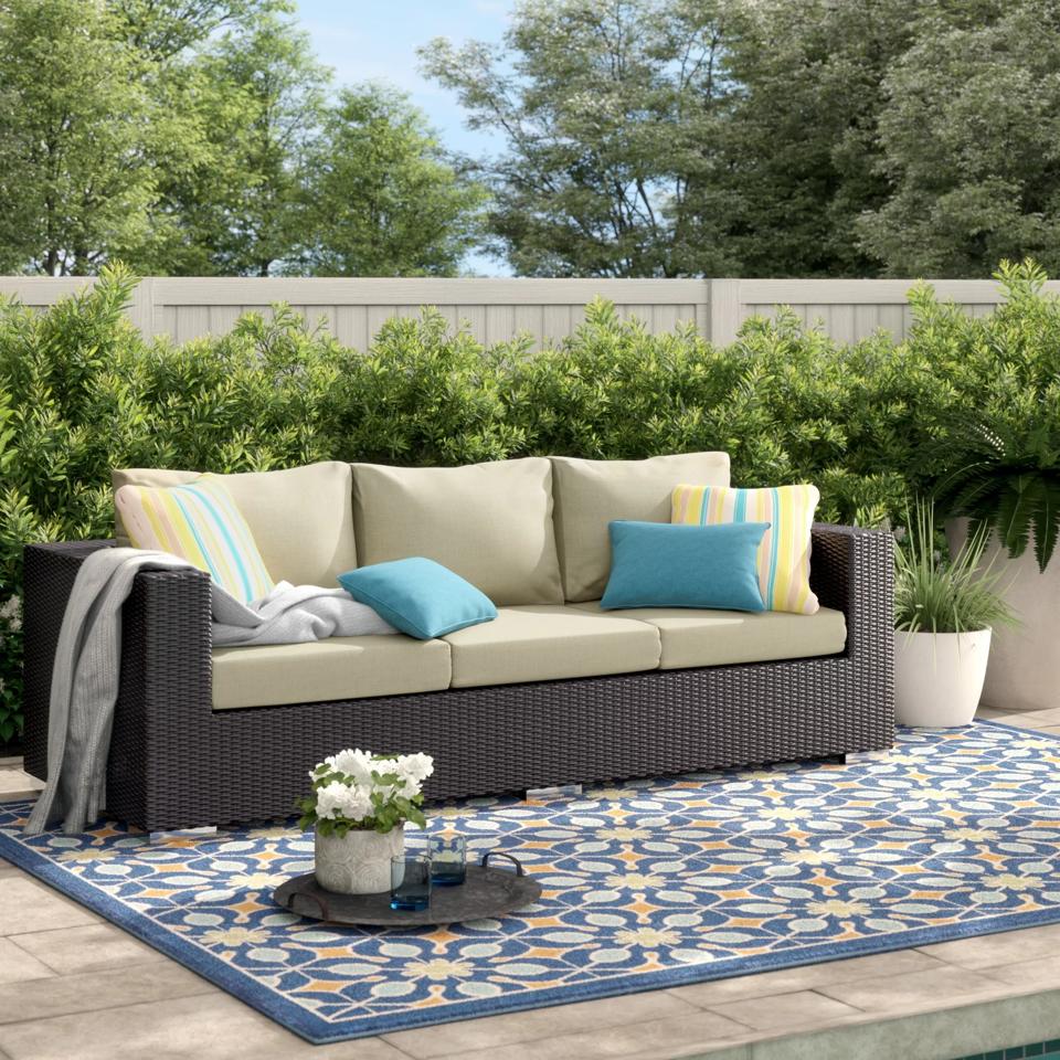 Does Patio Furniture Go On Sale For Memorial Day