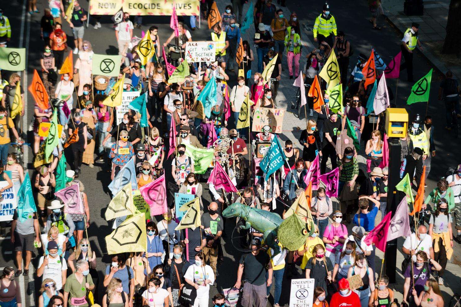 'Eco-Awakening' Accelerates – WWF Report Reveals Internet Searches For Sustainable Goods Increased By 71% Since 2016 - Vimarsana News