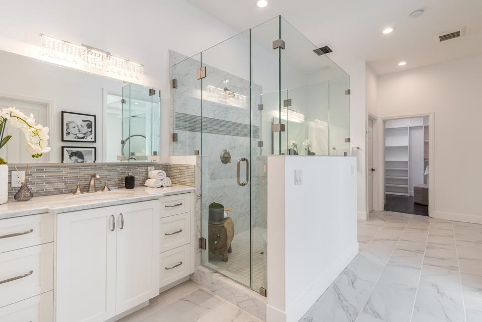 james shaffer korn guitarist beverly hills bedroom and bathroom 2833 deep canyon