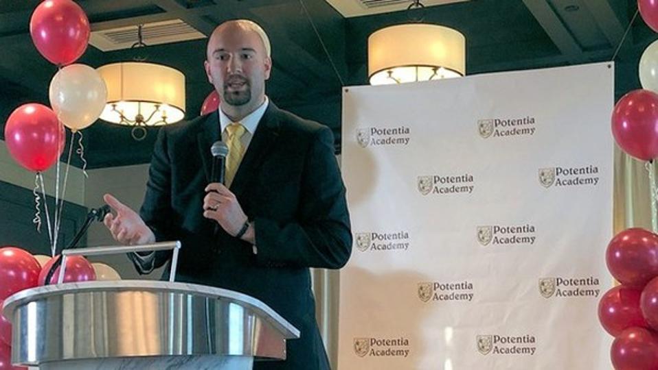 Anthony Ianni speaking at Potentia Academy in Florida.