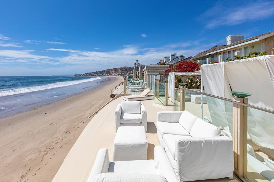 ocean decking from oceanfront house 23634 Malibu Colony Rd #50 Malibu, CA