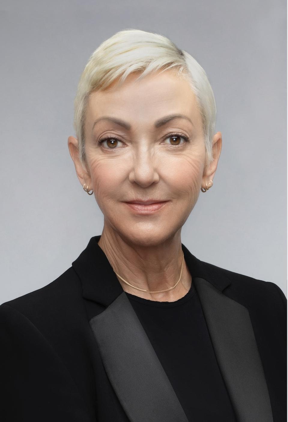 a headshot of a business woman 