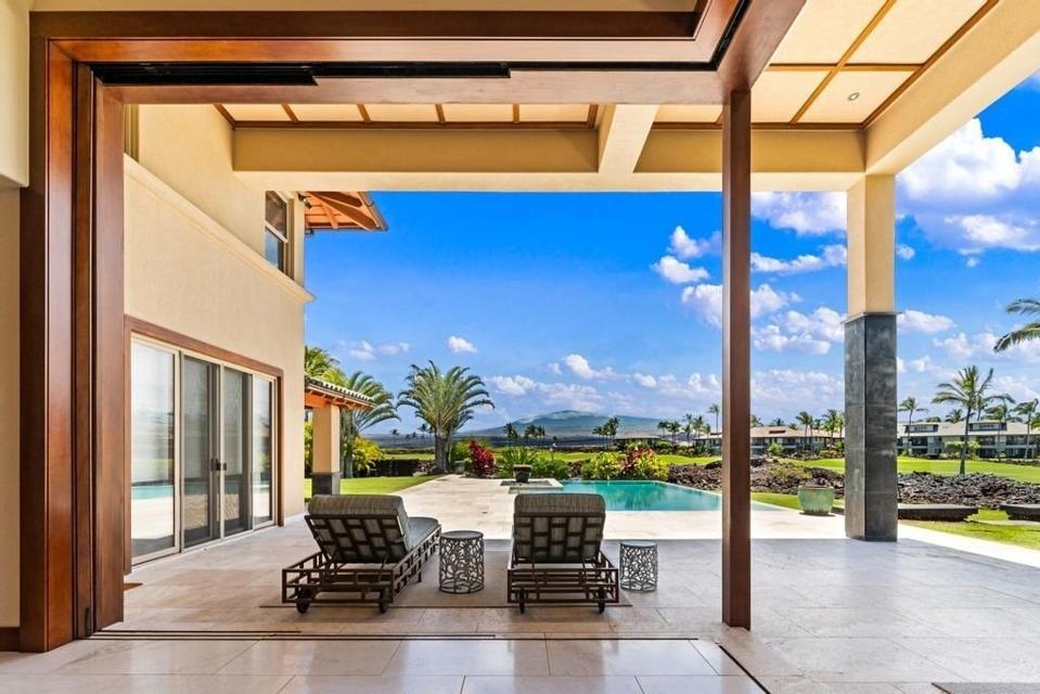 Prestigious 49 Black Sand Beach house pool 68-1051 Honokaope Place - Big Island, Hawaii