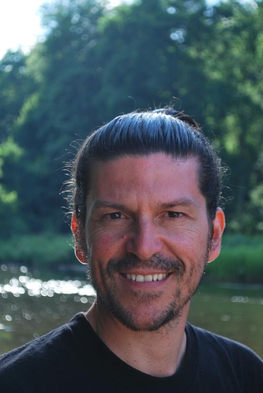 Professor Jose Luis Vivero-Pol