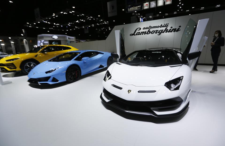 A multi-billion dollar bid could see Lamborghini break free of the Volkswagen Group.
