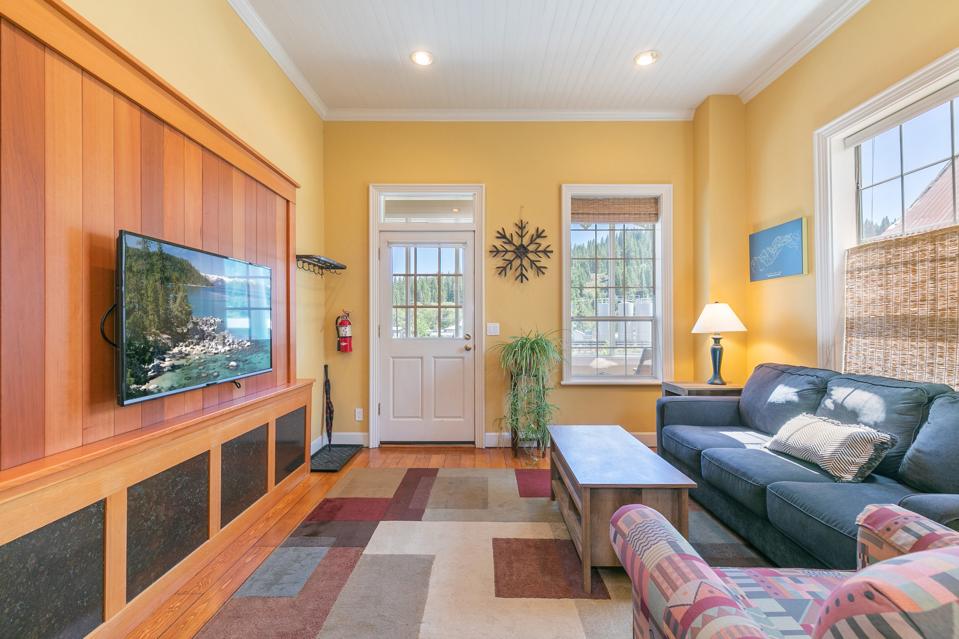living room inside queen anne victorian brickelltown 10230 Donner Pass Road truckee