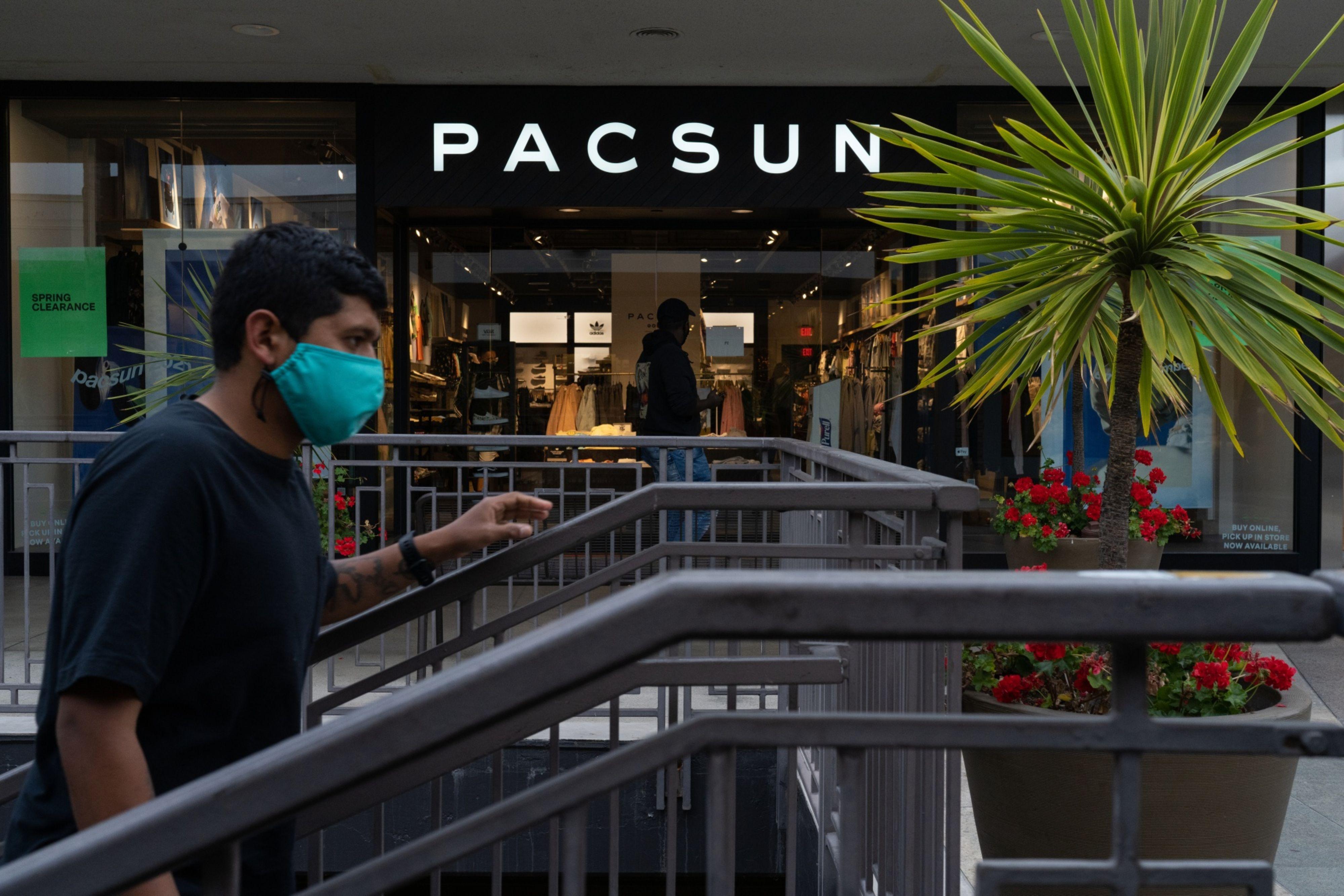 Will PacSun Hopes To Burn Brighter With Two CEOs - Vimarsana News