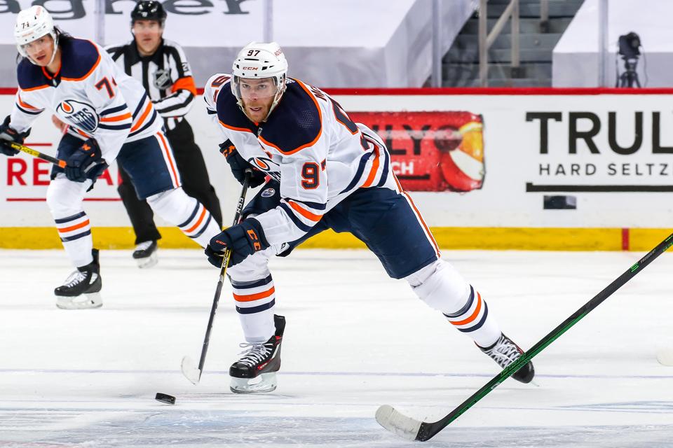 Edmonton Oilers v Winnipeg Jets - Game Three