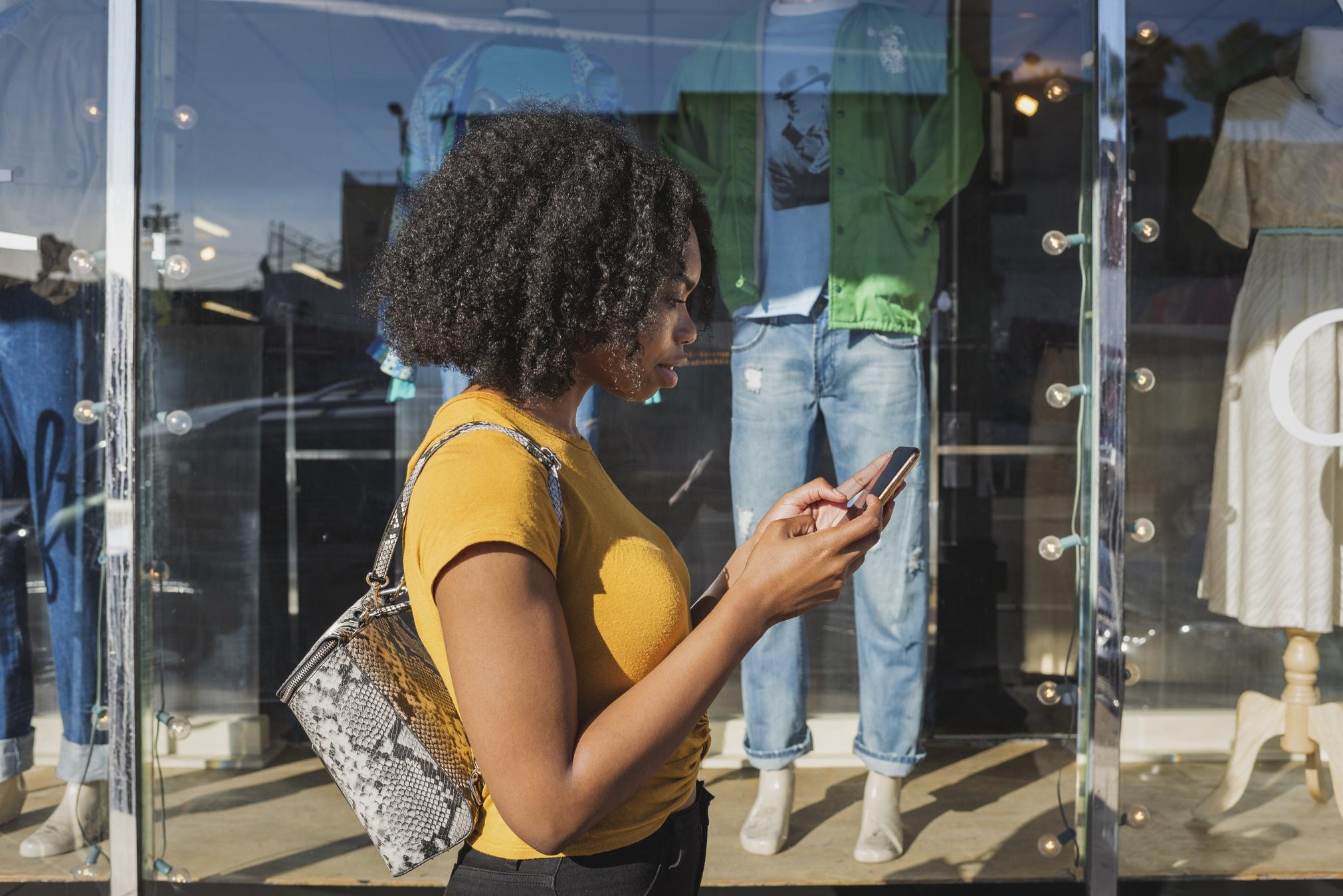 What Customers Teach Us About The Future Of Data - Vimarsana News