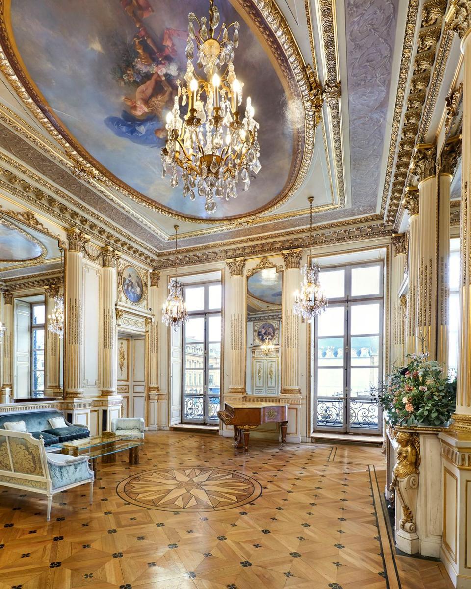 Luxe salon of Chaumet