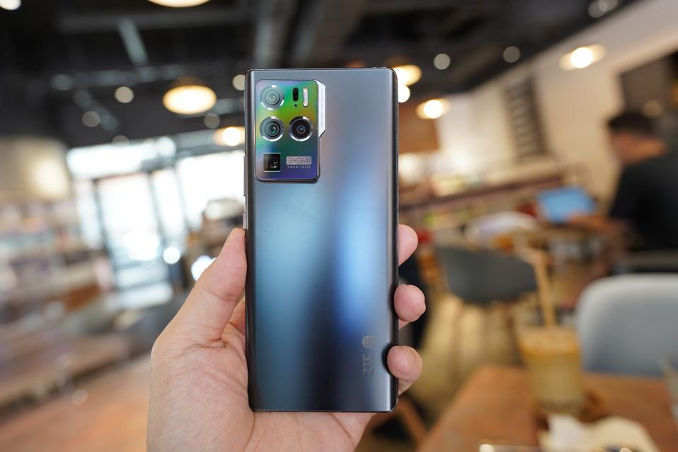 ZTE Axon 30 Ultra