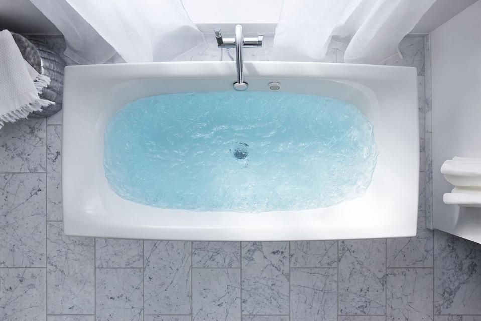 Jetted Kohler tub