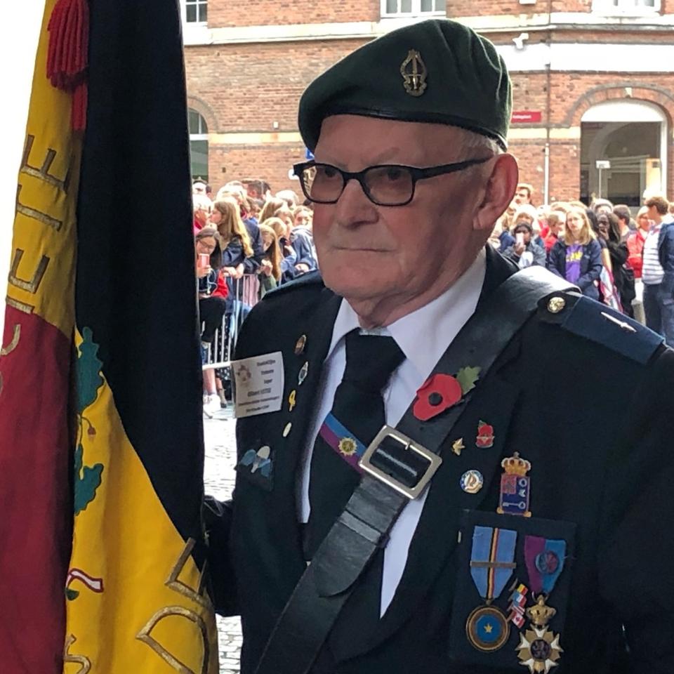 soldier at the Menin gate
