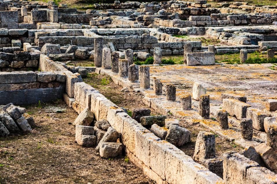 Le rovine della città antica.