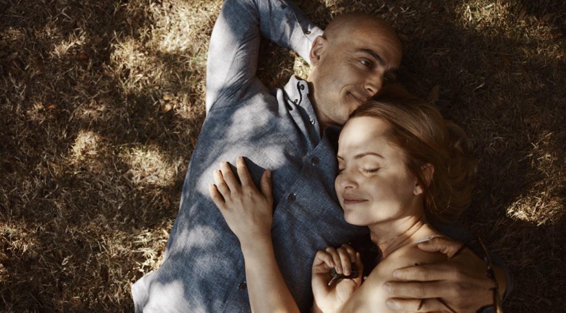 Mena Suvari Shows Grace And Grit In Love Story That Transcends Death - Vimarsana News