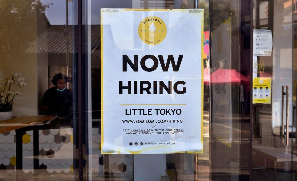 US-HEALTH-VIRUS-ECONOMY-JOBS