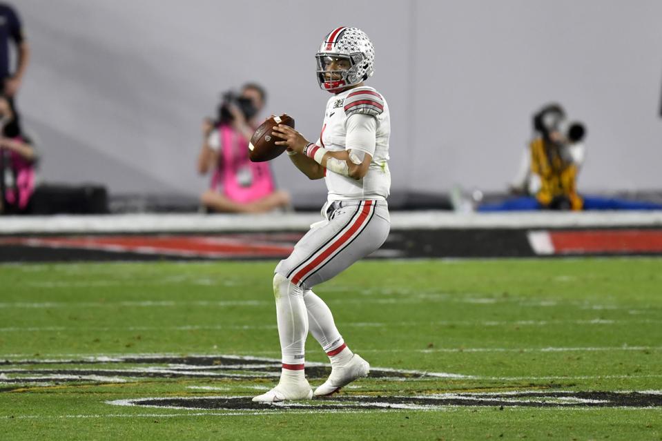 CFP National Championship Presented by AT&T - Ohio State v Alabama