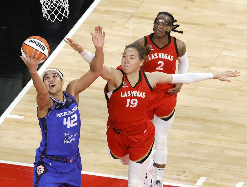 Connecticut Sun v Las Vegas Aces