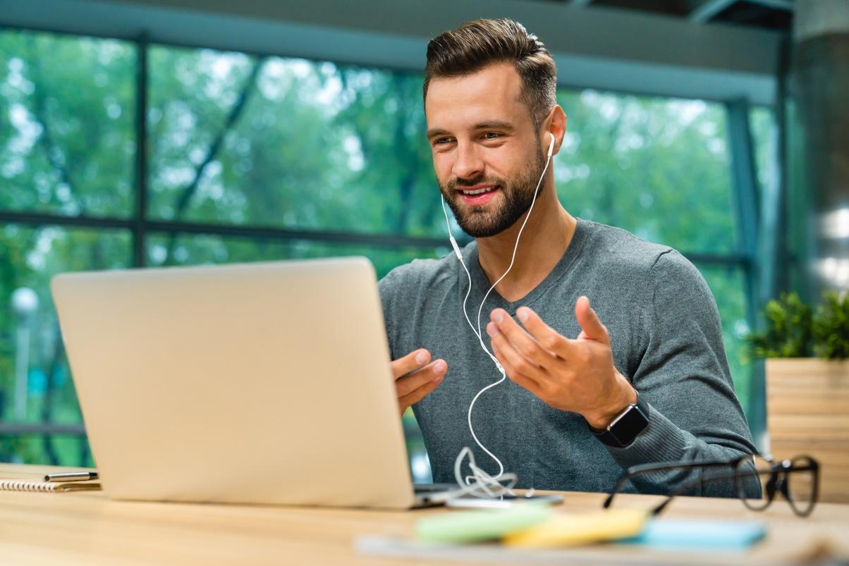 What 75+ Webinars Taught Me About Delivering Online Presentations For The New World Of Work - Vimarsana News