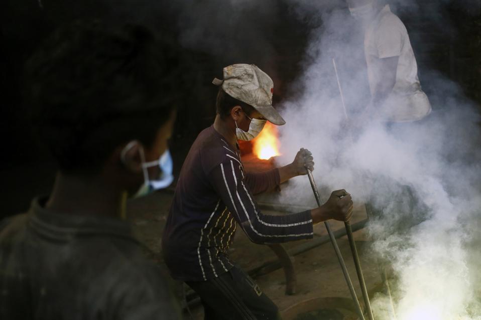 Daily Life In Dhaka
