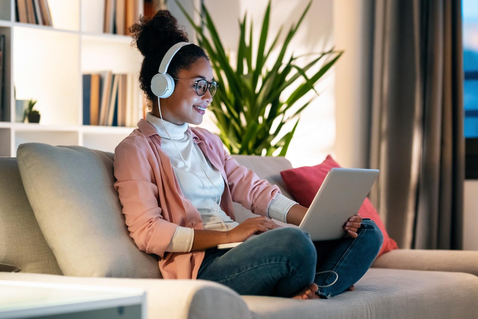 The Best Business Podcast Episodes For Entrepreneurs Looking To Grow - Vimarsana News