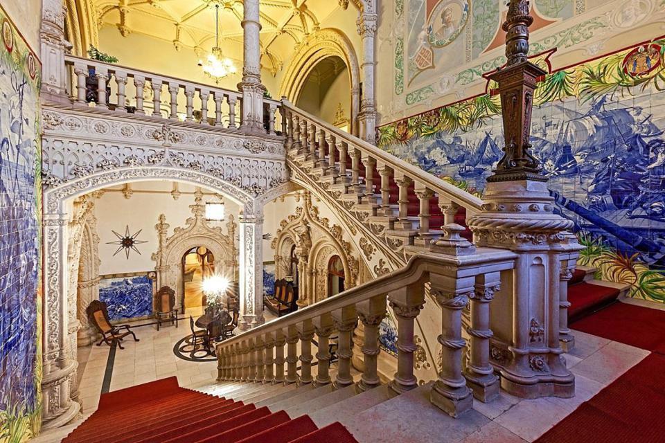 inside portugal palace designed by carlos amarante