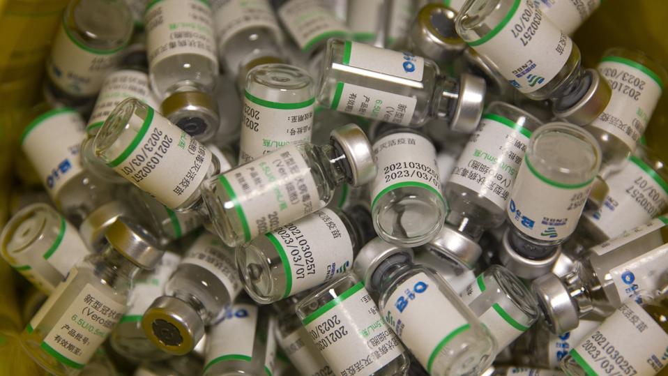 Iran Carries Out Mass COVID-19 Vaccinations