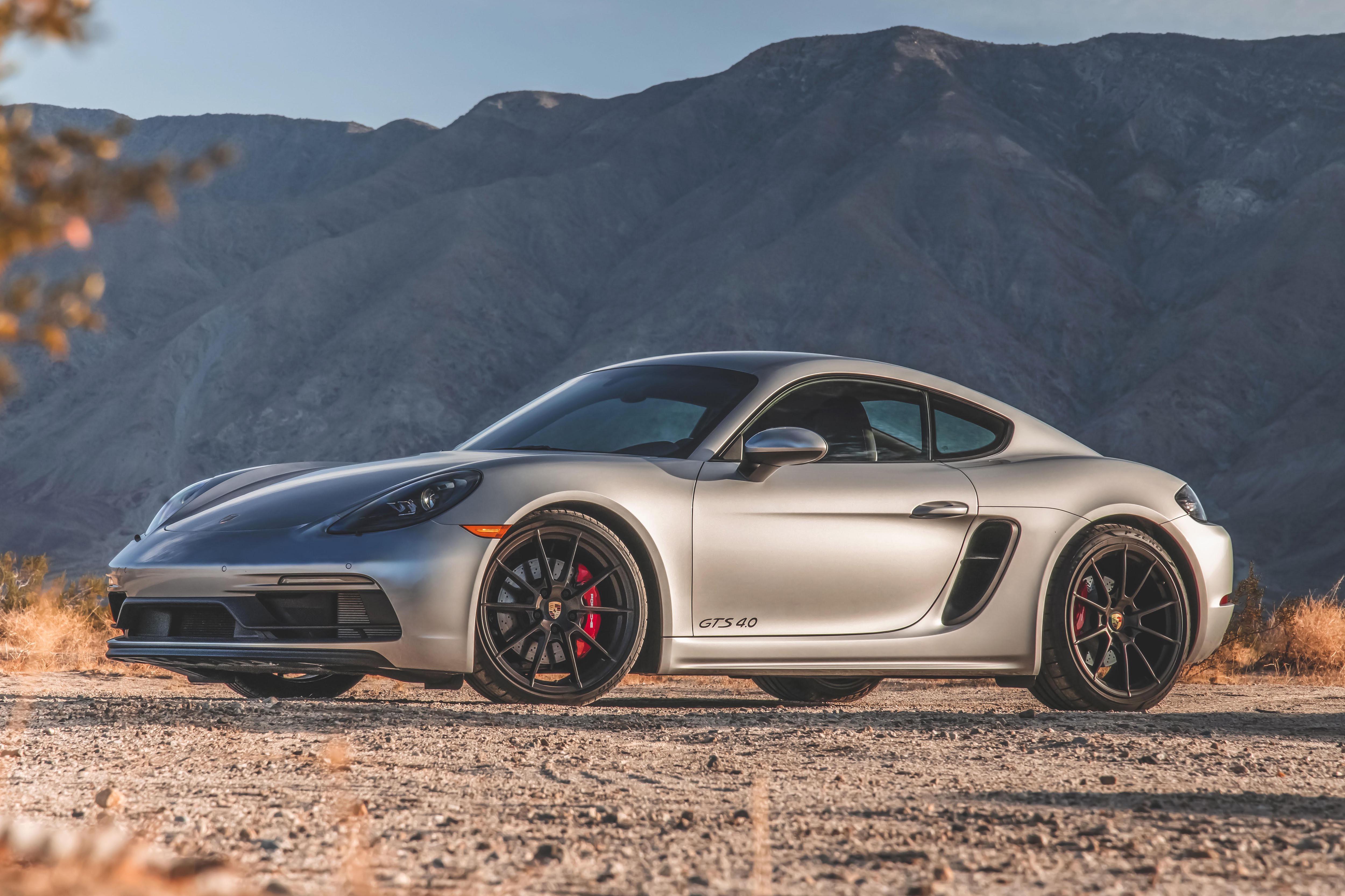 2021 Porsche 718 Cayman GTS 4.0: Targeting The Driving Enthusiast - Vimarsana News