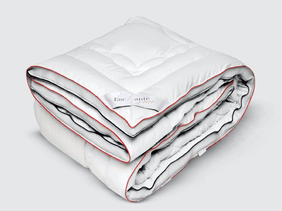 Best Mattress sales: Enchante Home Down Alternative Climate Comforter