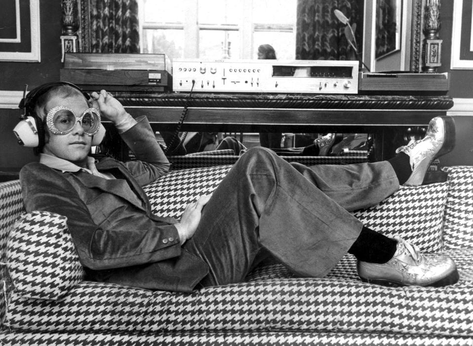 Elton John, 1974.