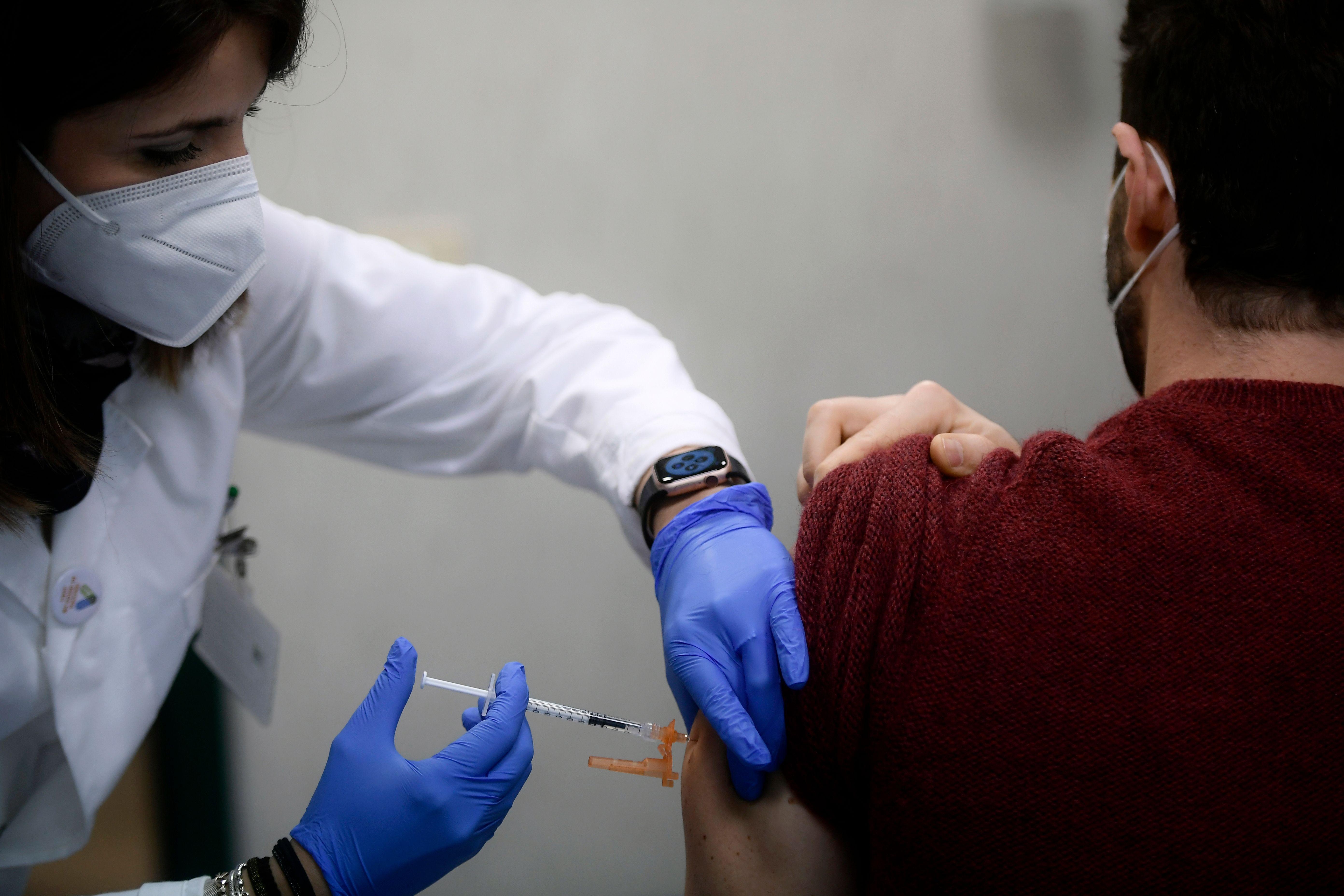 The Global Pandemic Requires A Global Vaccination Plan - Vimarsana News