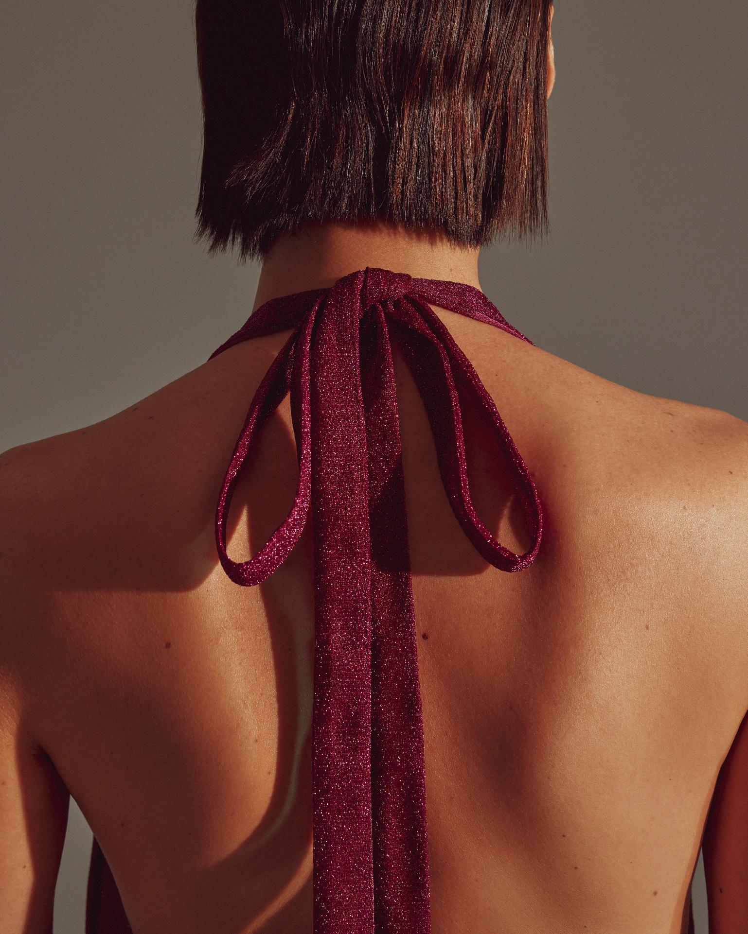 Halston x Netflix Collection Is A Sophisticated Tribute To Seventies Glamour - Vimarsana News