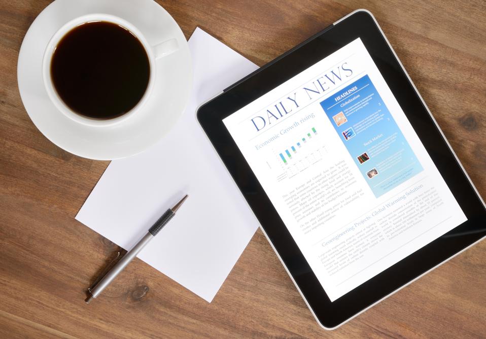 Digital Tablet PC With News On Desk (XXXL)